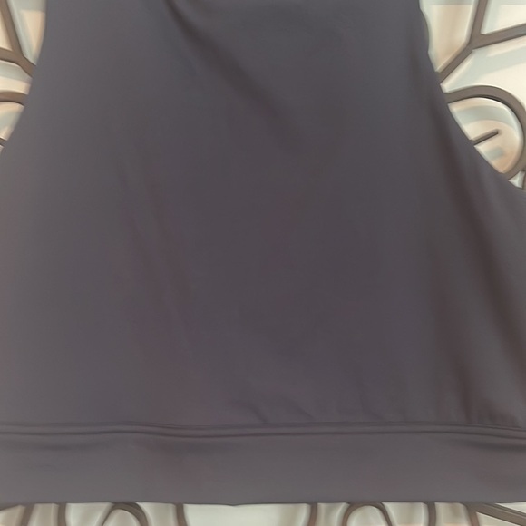 BANANA REPUBLIC MUSCLE CROP TANK CHARCOAL GRAY SIZE EXTRA LARGE - Picture 4 of 7